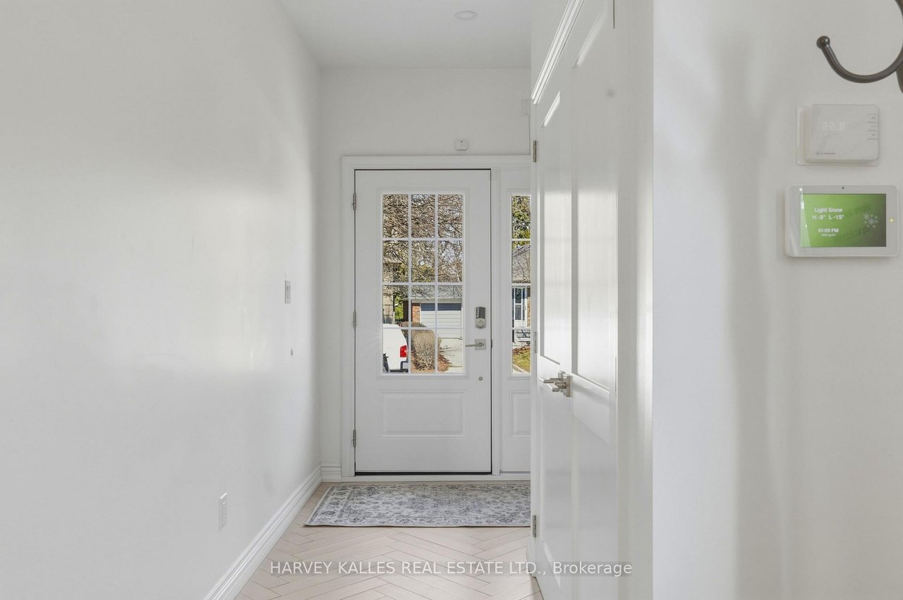 31 Ferris Rd