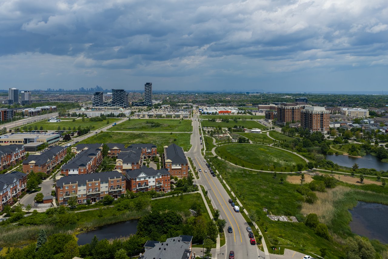 10-15 Hays Boulevard Unit: 10