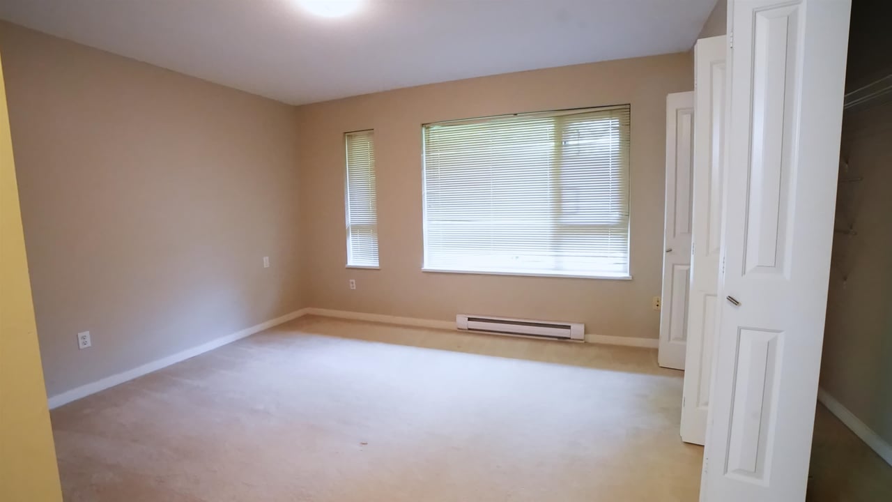117-9229 University Cres