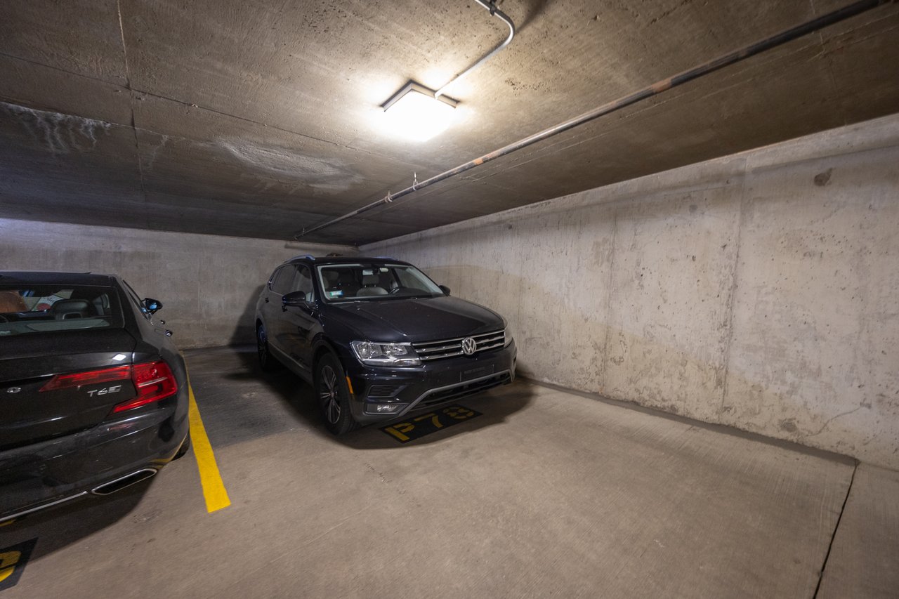 7631 N Eastlake Terrace Unit: 2A-3A