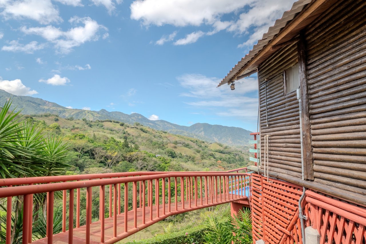 Turnkey 3-Residence Compound in Puriscal with Expansive Views & Saltwater Pool