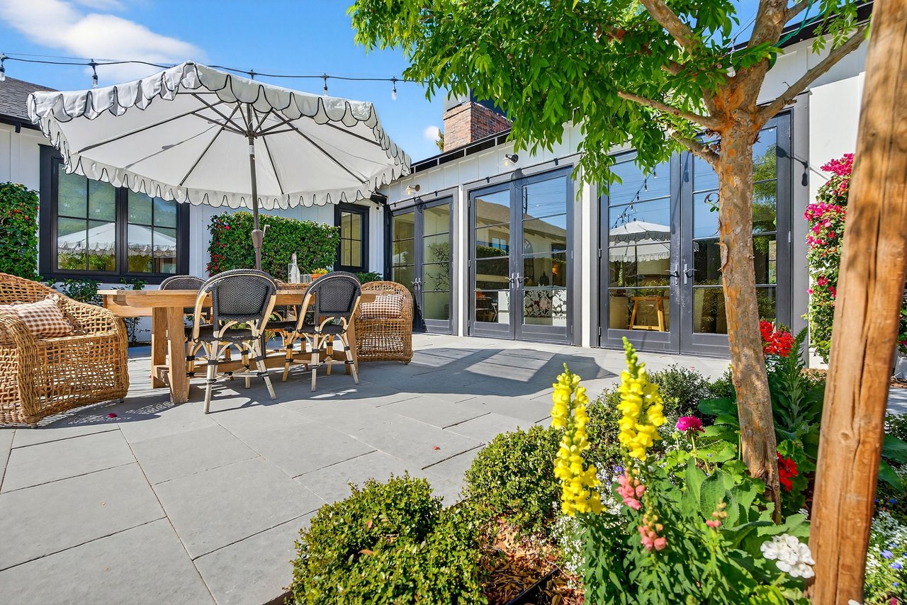 5217 E CALLE REDONDA