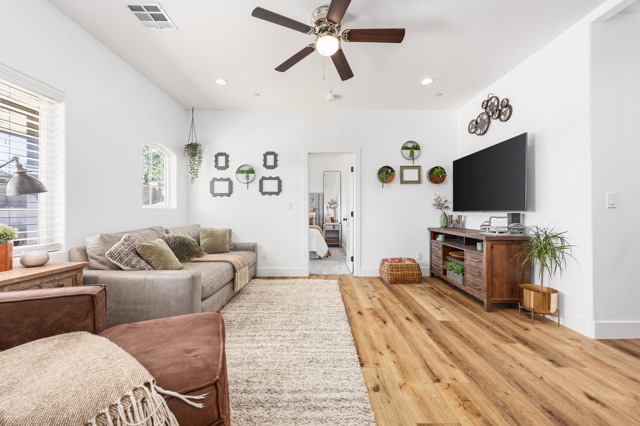 21305 Country Club Dr. 