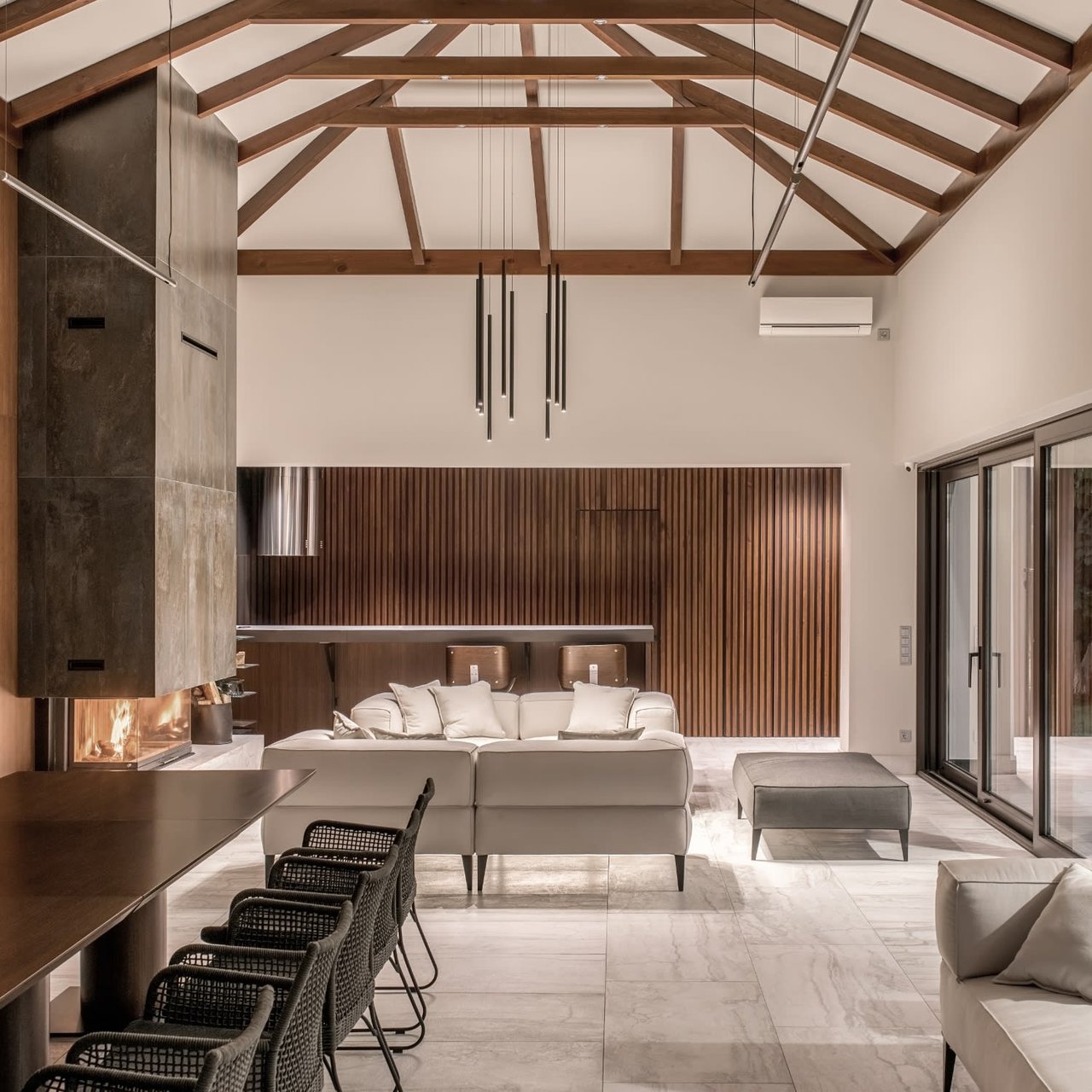 8 Of The Most Unexpected Things US Homeowners Found In Their Properties