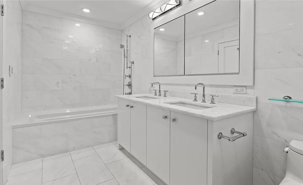 227 East 67th Street, Apt M-2