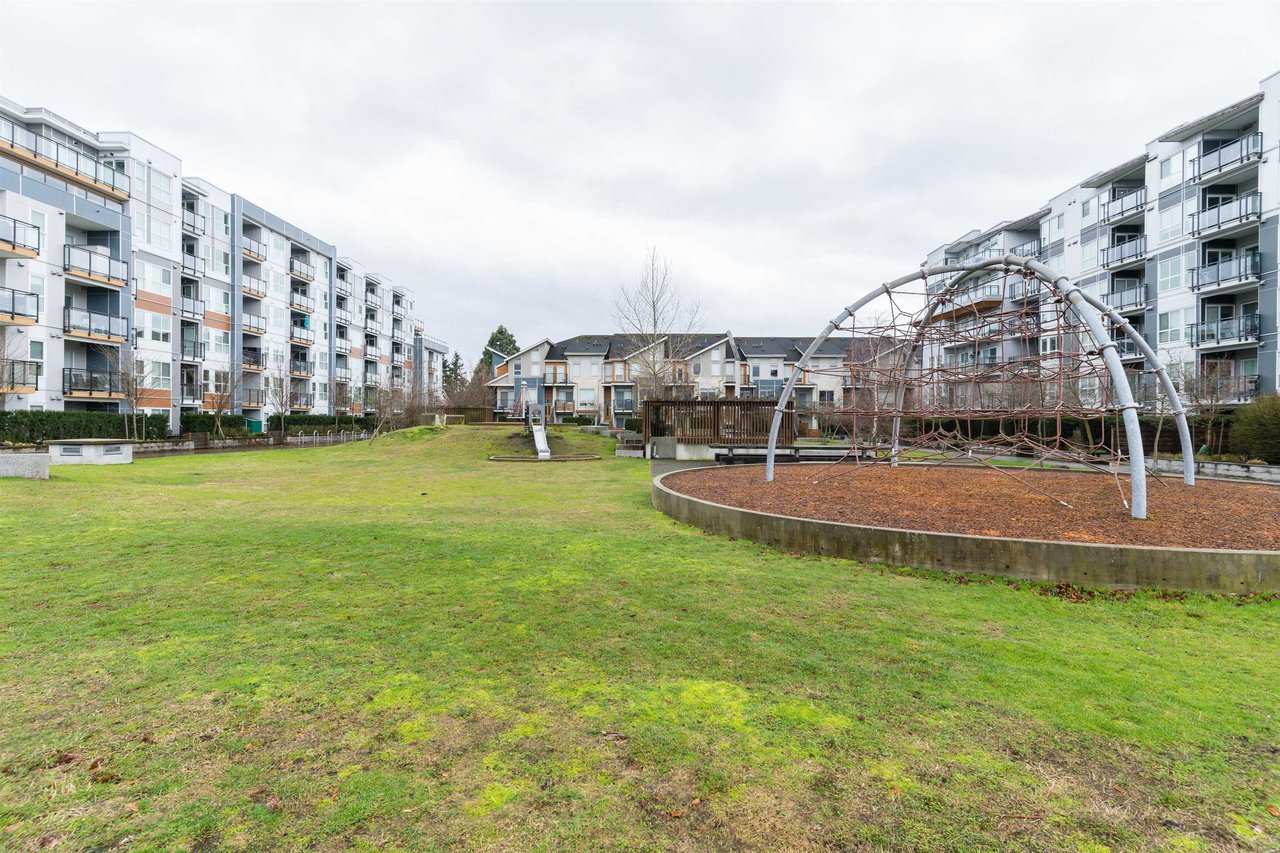 115-10177 River Dr