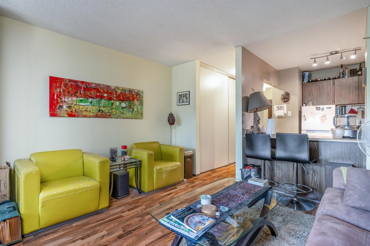 203-1545 E 2nd Ave