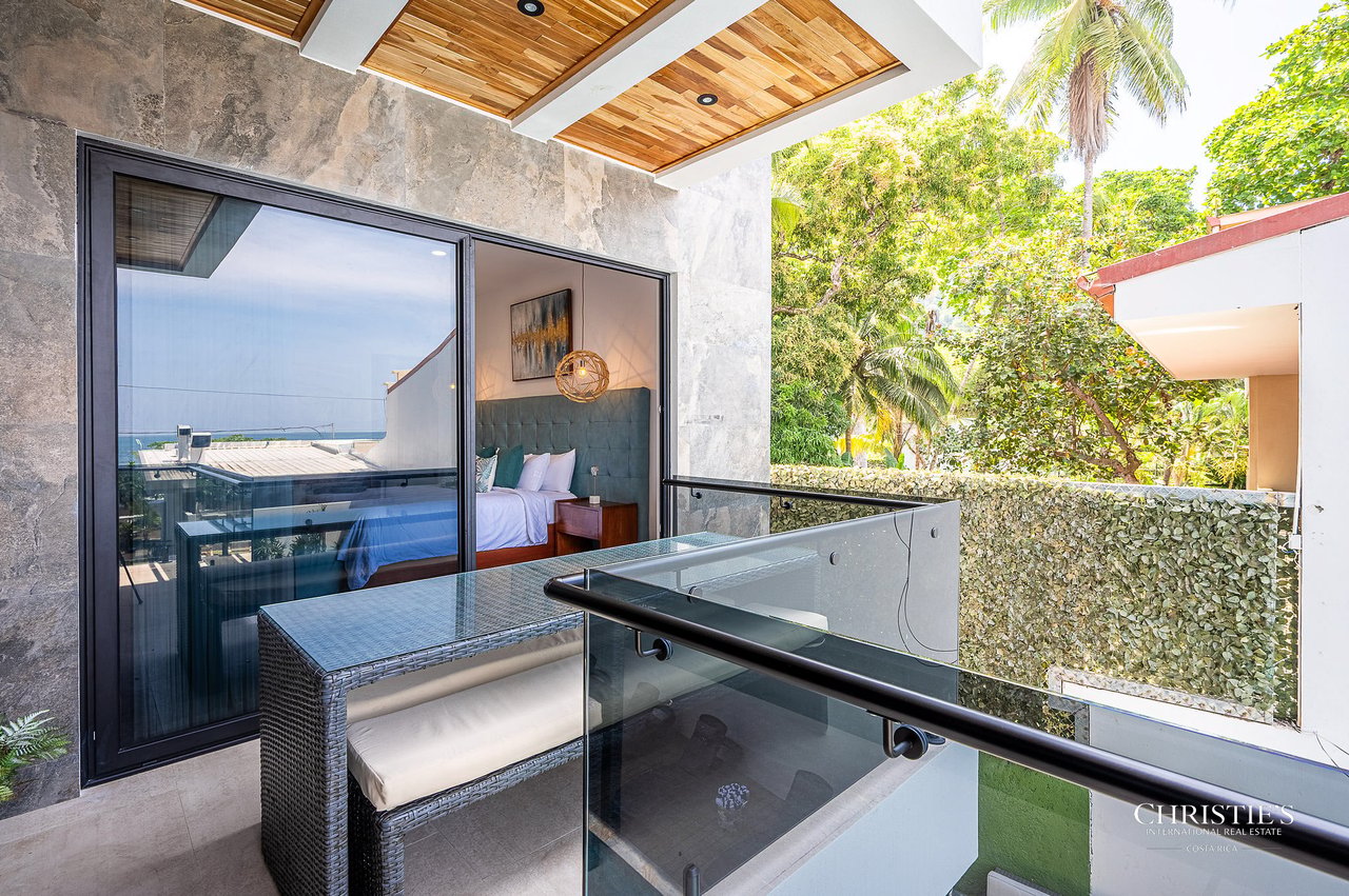 A Private Collection of Five Luxury Beachfront Villas - Rio Mar