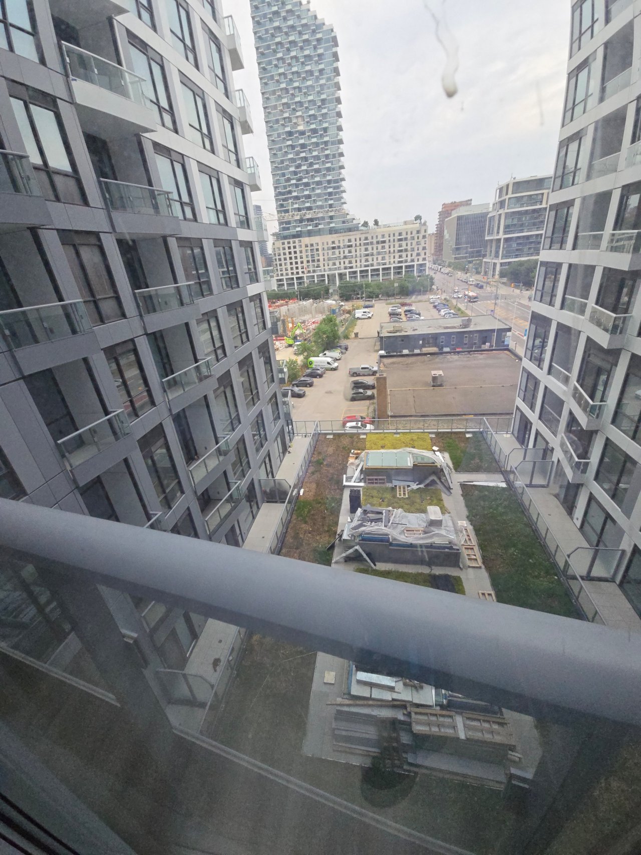 15 Richardson Street, Toronto C08 Unit: 711