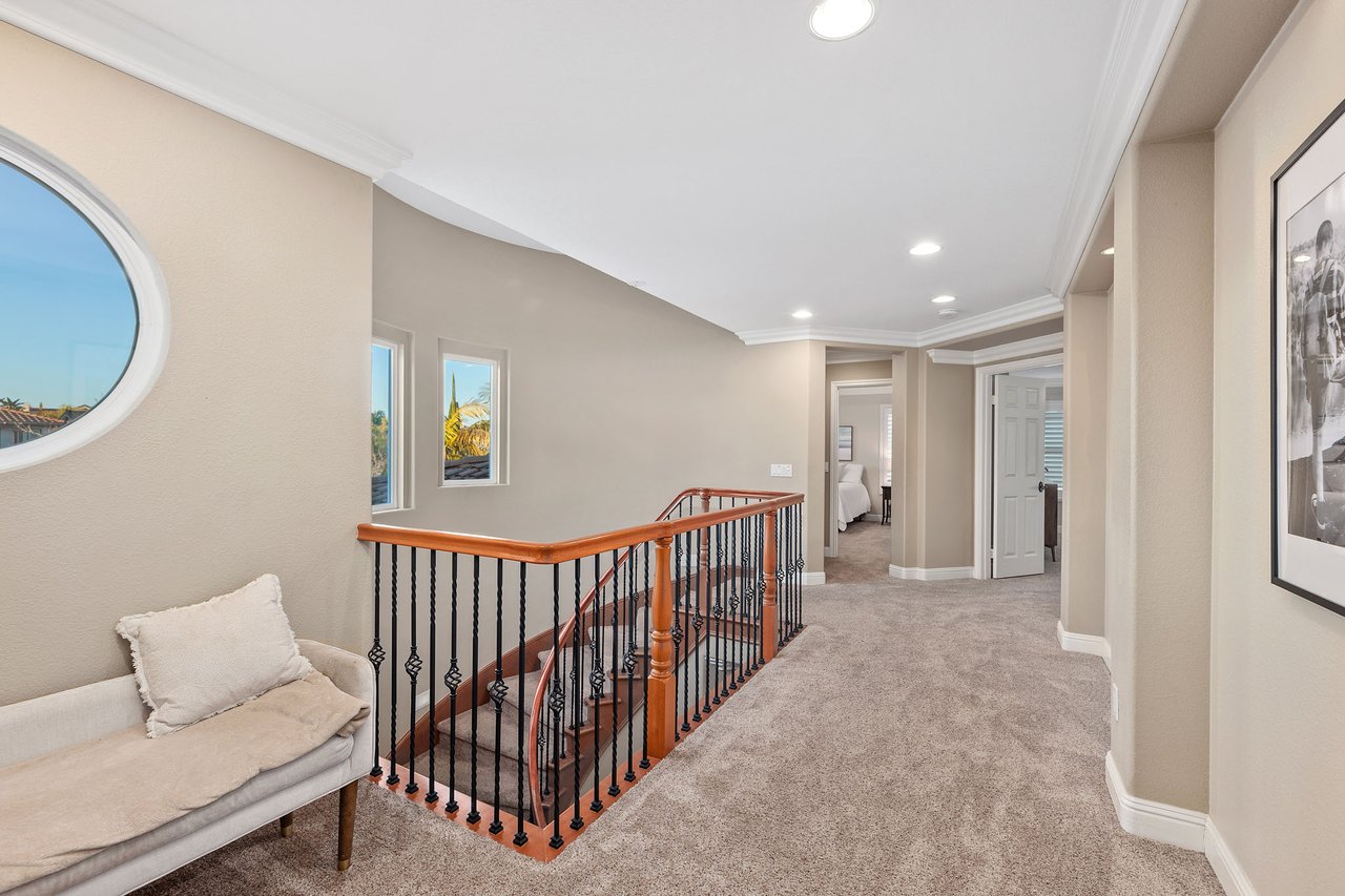 5275 Raven Hill Point