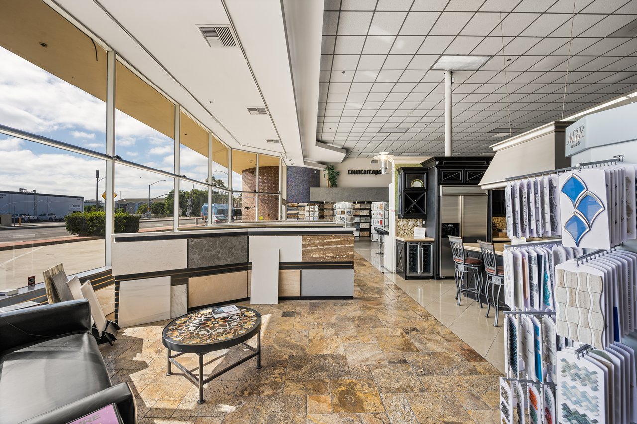 1661-1701 S State College Blvd, Anaheim, CA 92806