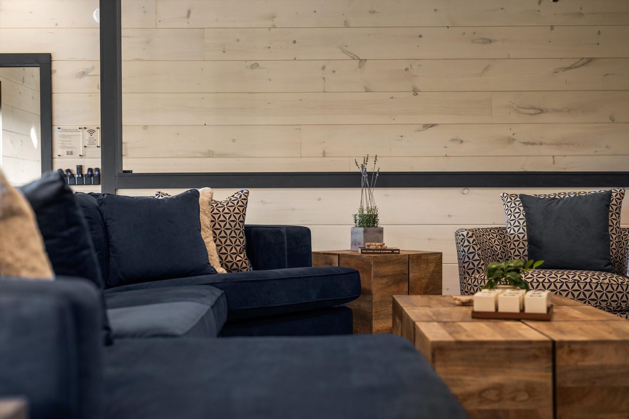 1362 Rambling Creek Way