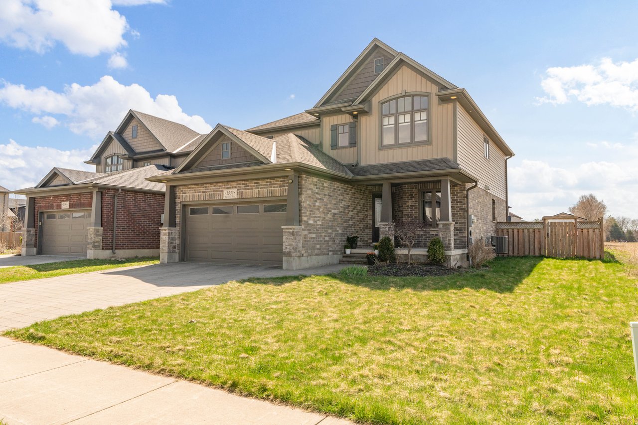 1537 Blackwell Boulevard London Ontario - Presented by The Gunn Real Estate Group  
