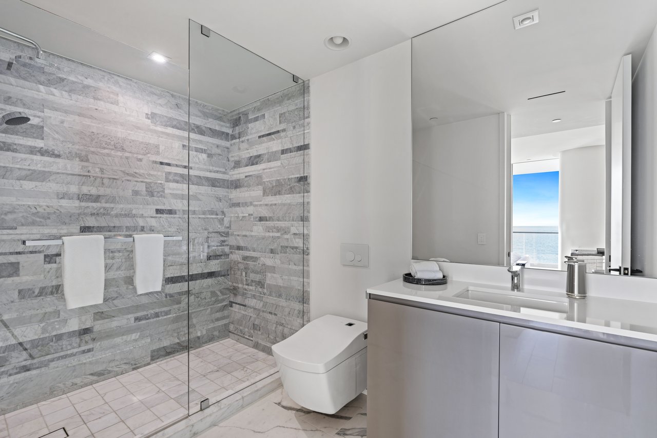 Oceana Bal Harbour, #902