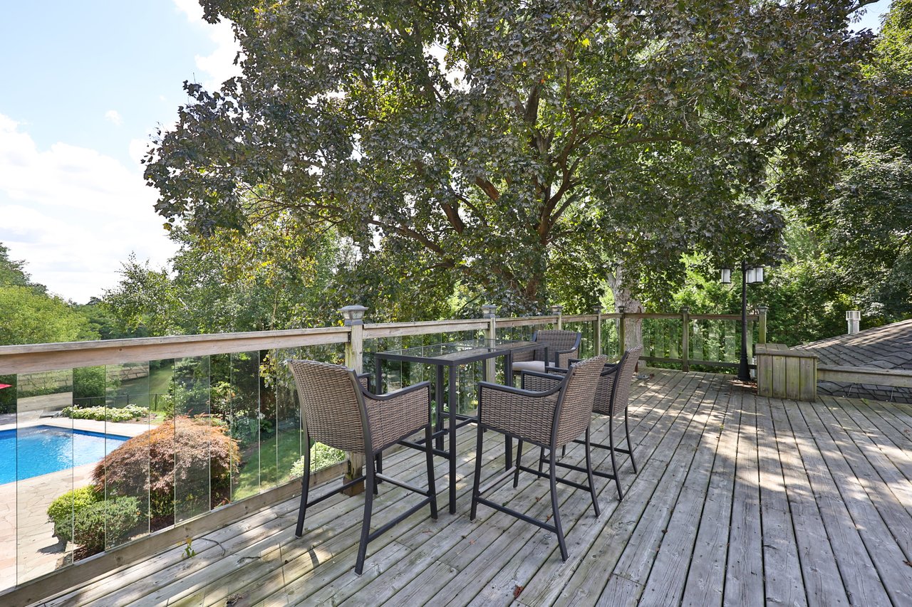 24 School Street, Waterdown