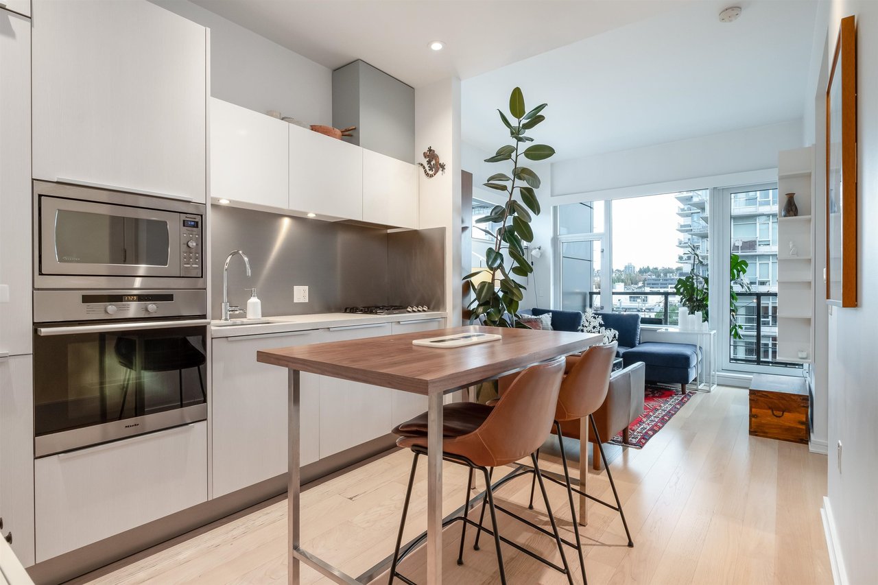 123 W 1st Ave, #710