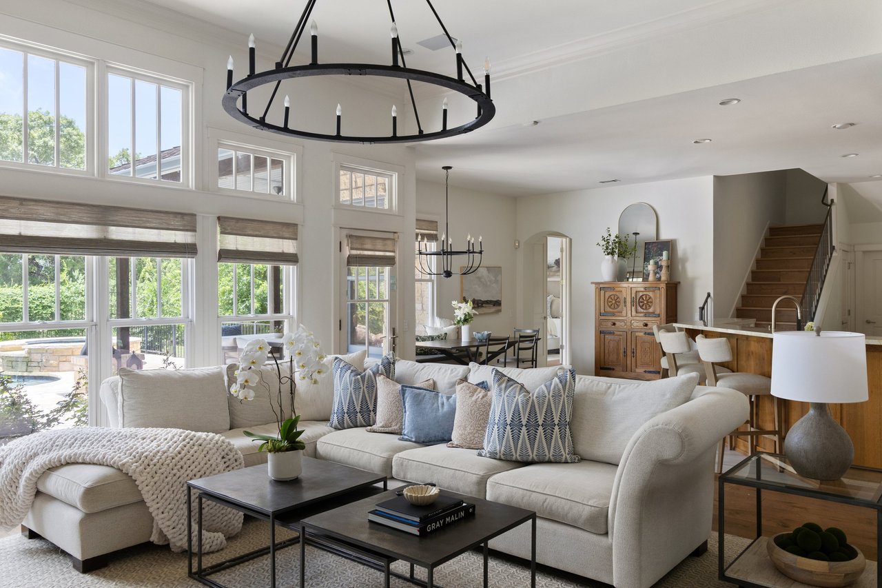 9123 Spinning Leaf Cove