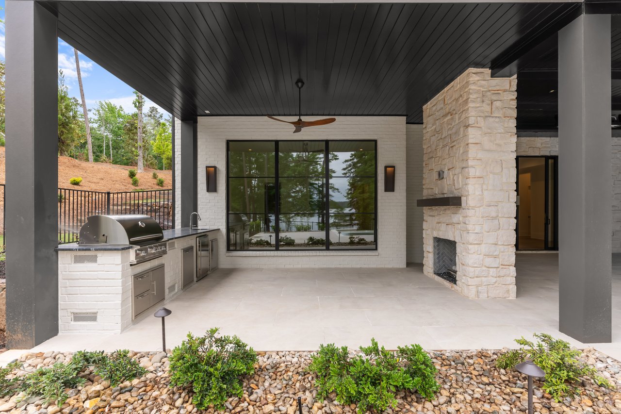 1216 Fox Squirrel Dr