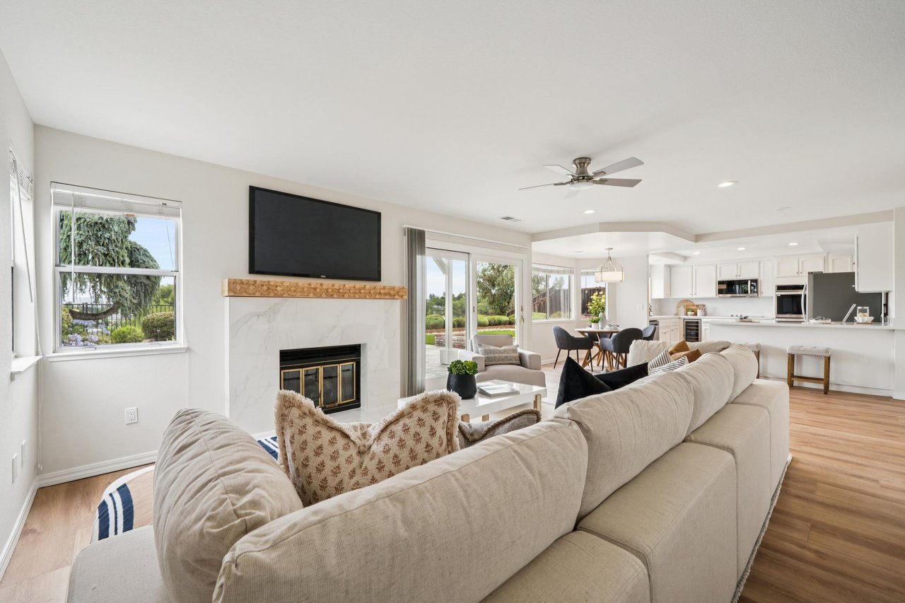 5075 Monaco Dr.