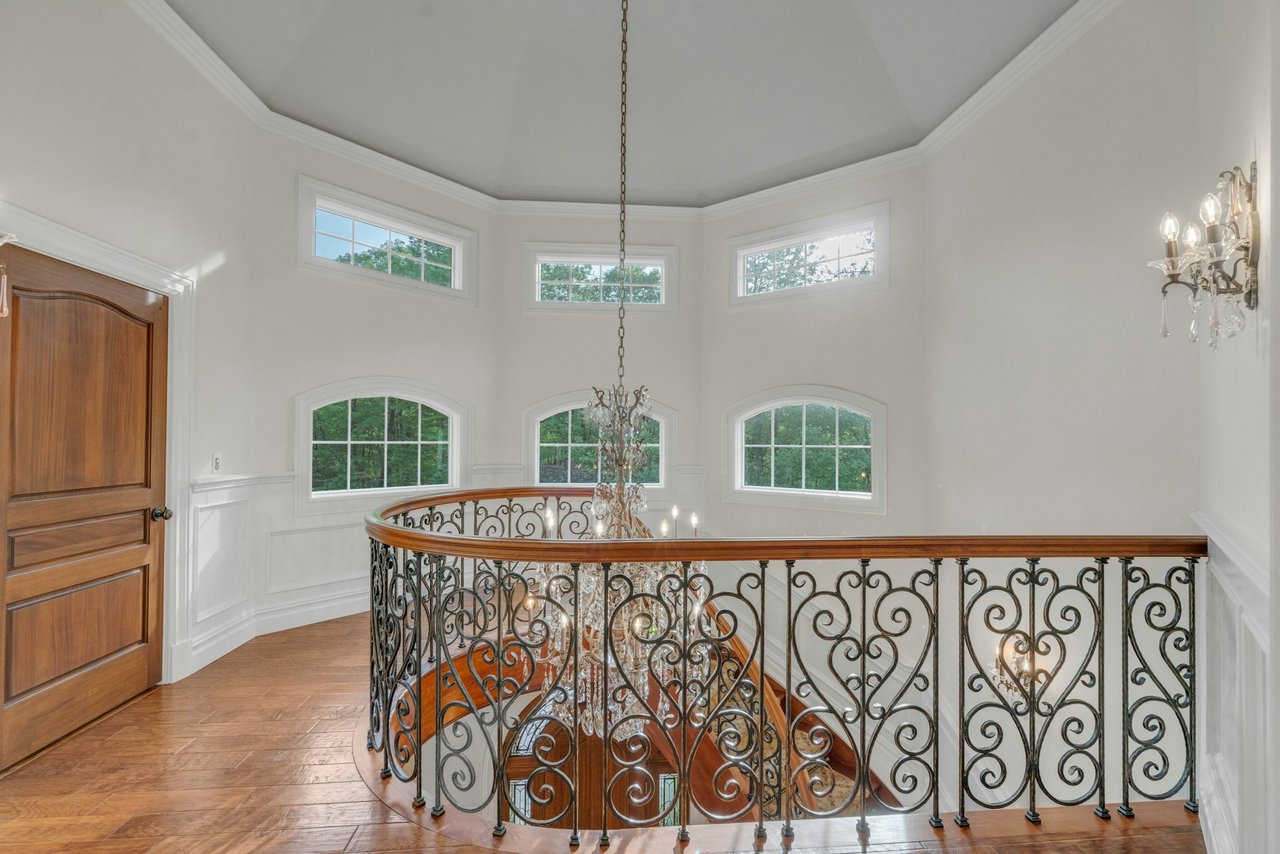 22 Nottingham Court