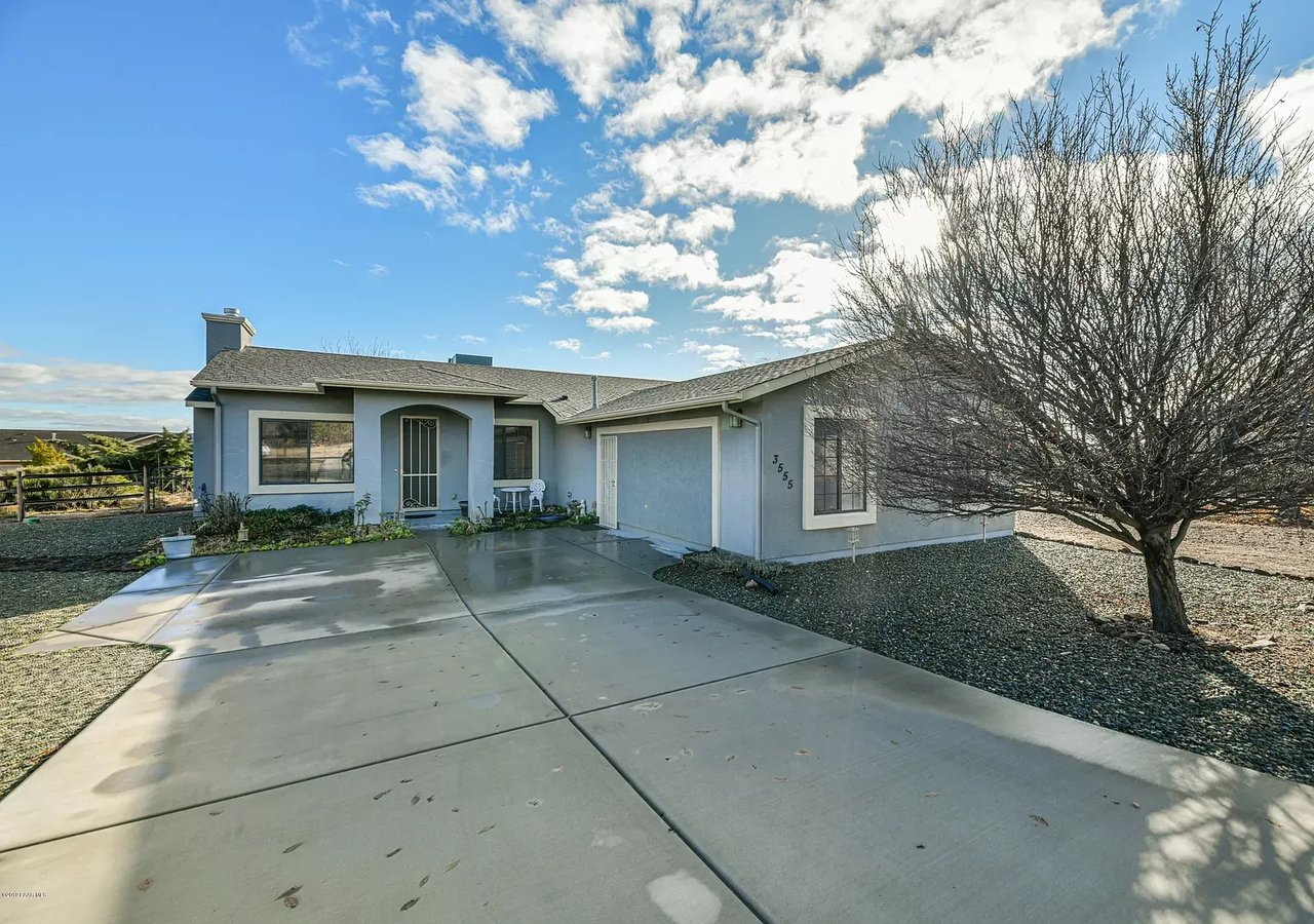 3555 N Grey Fox Dr