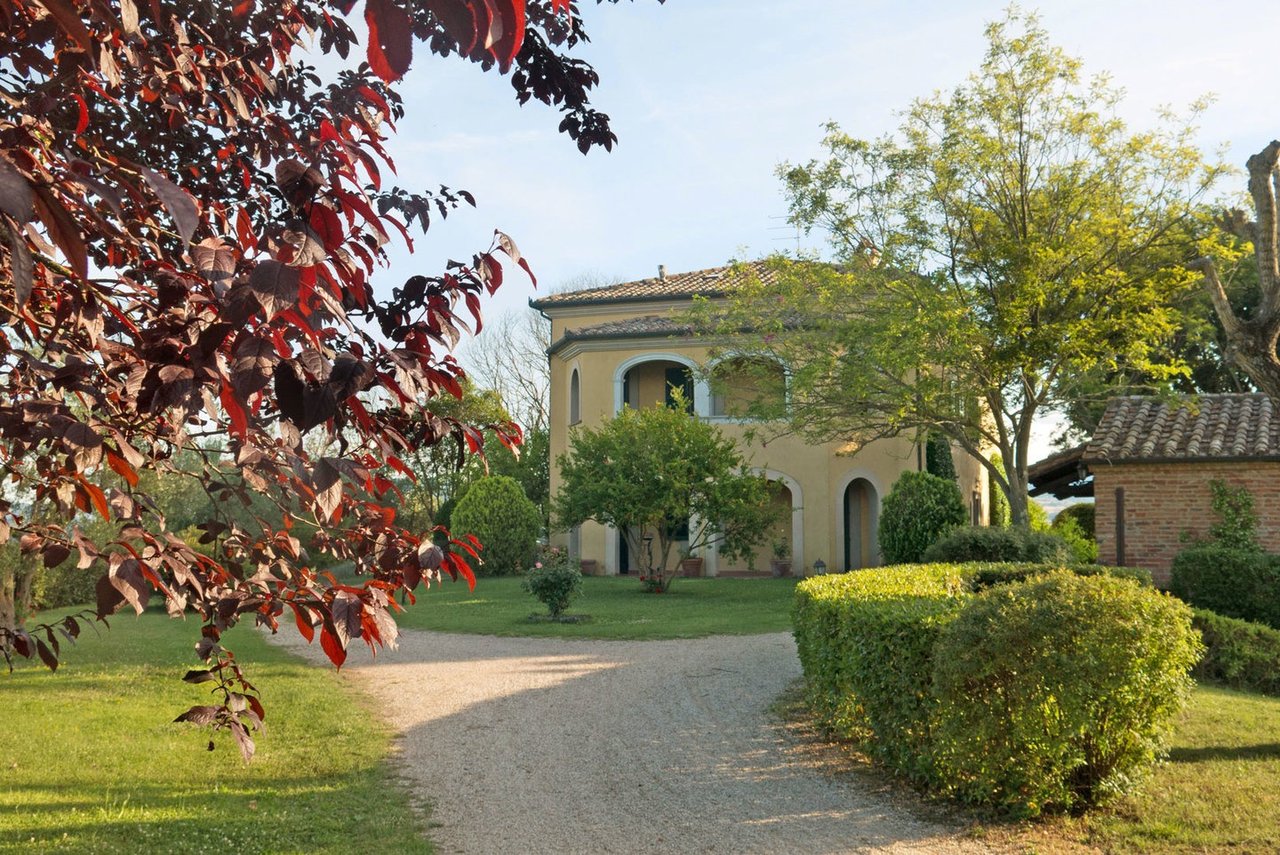 Elegant Villa with Panoramic View