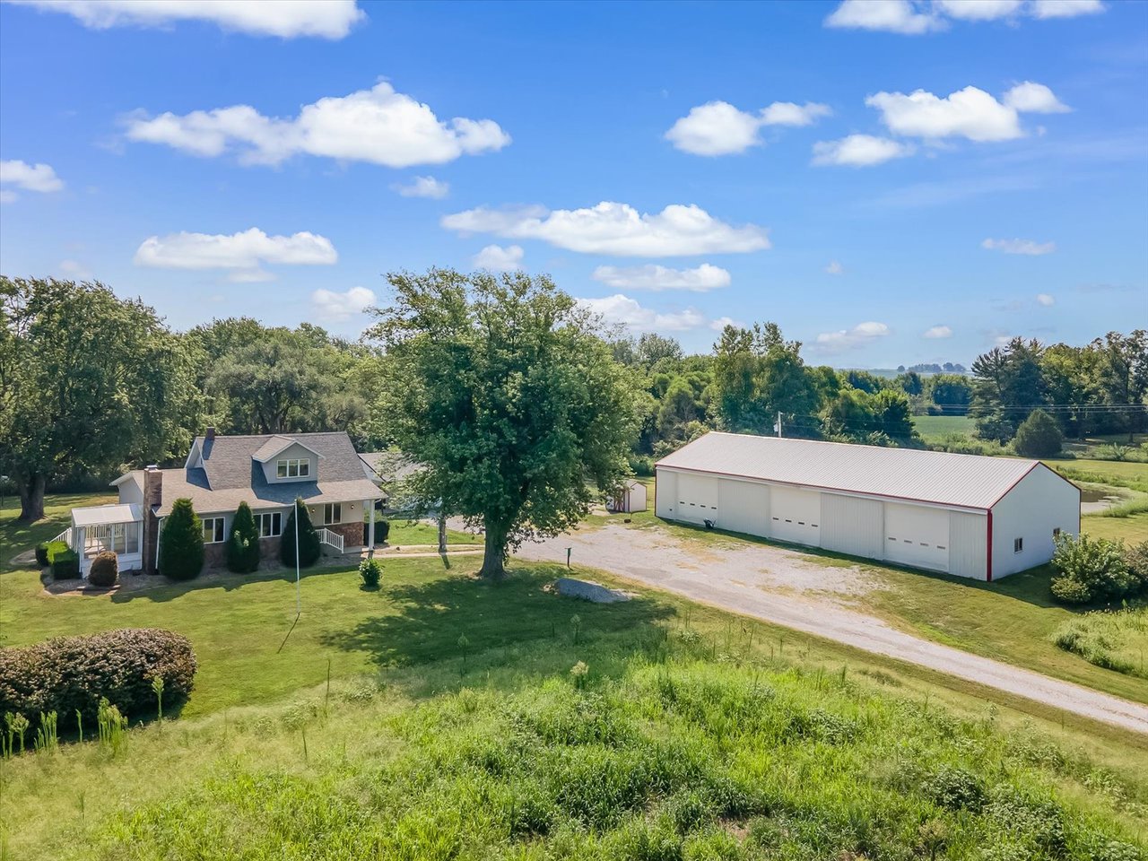 Spacious Country Home on Nearly 10 Acres – 2622 Kaiser Road 