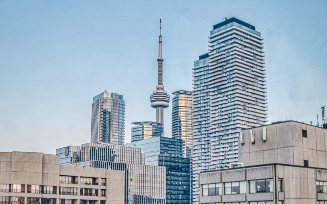 Toronto Market: A Buyer’s Survival Guide