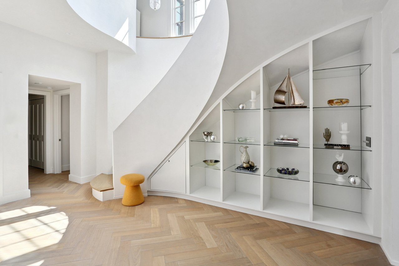 416 Common Street PHB