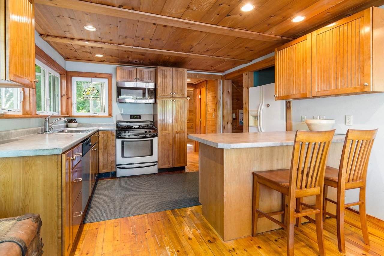 114 Marys Rd