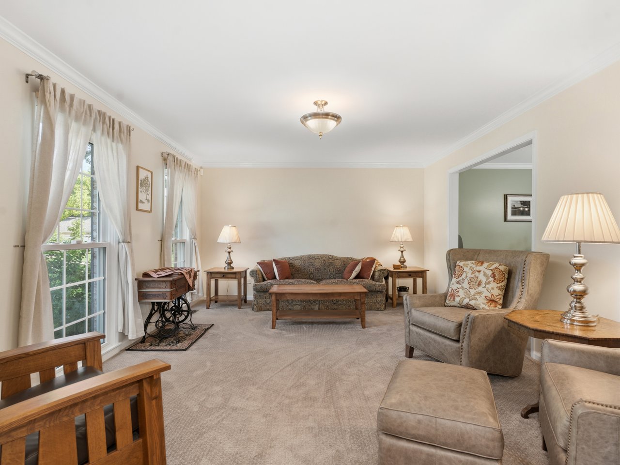 1235  Pin Oak Court