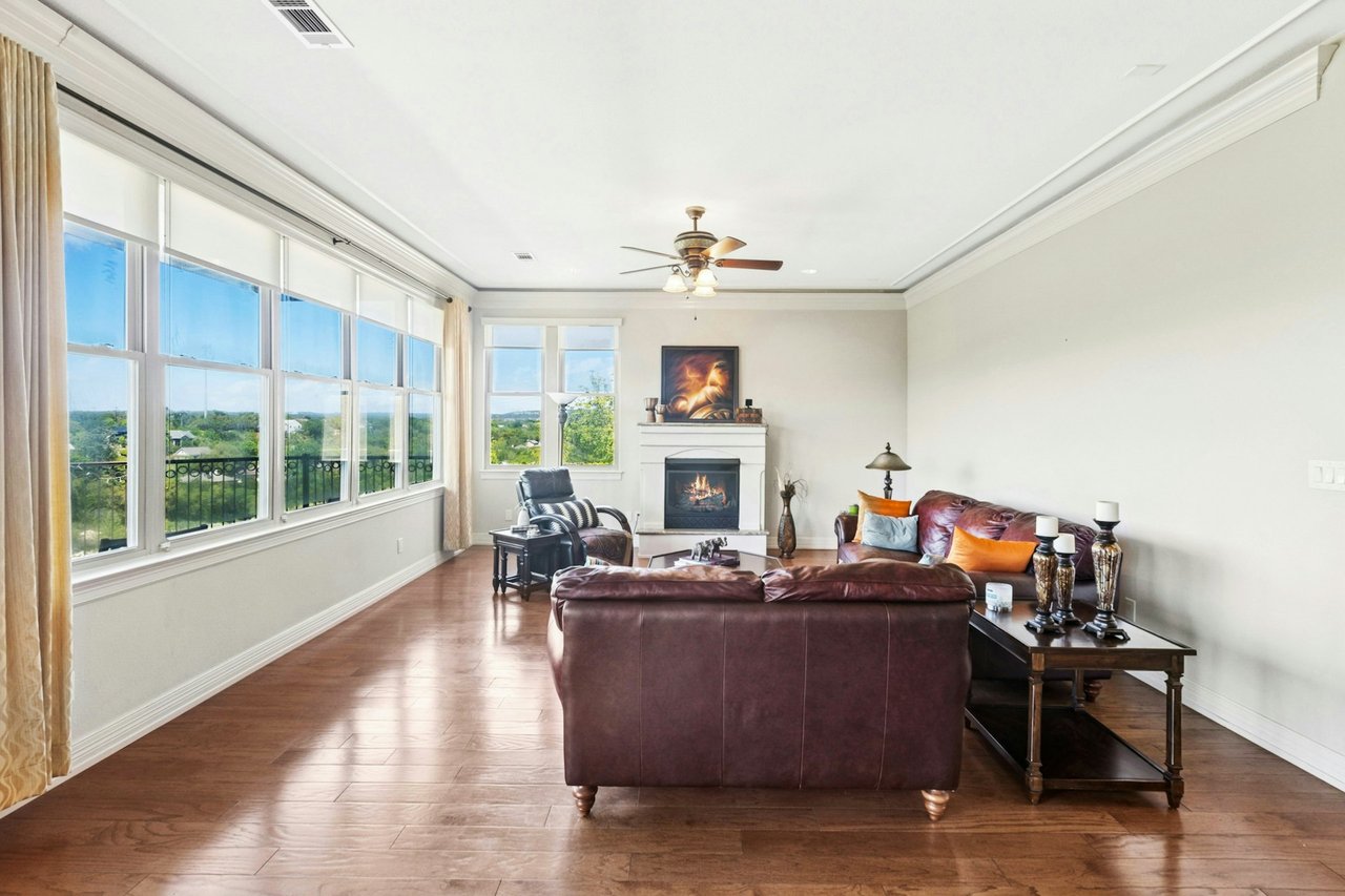 Pre-MLS Open House This Saturday 2-5PM!