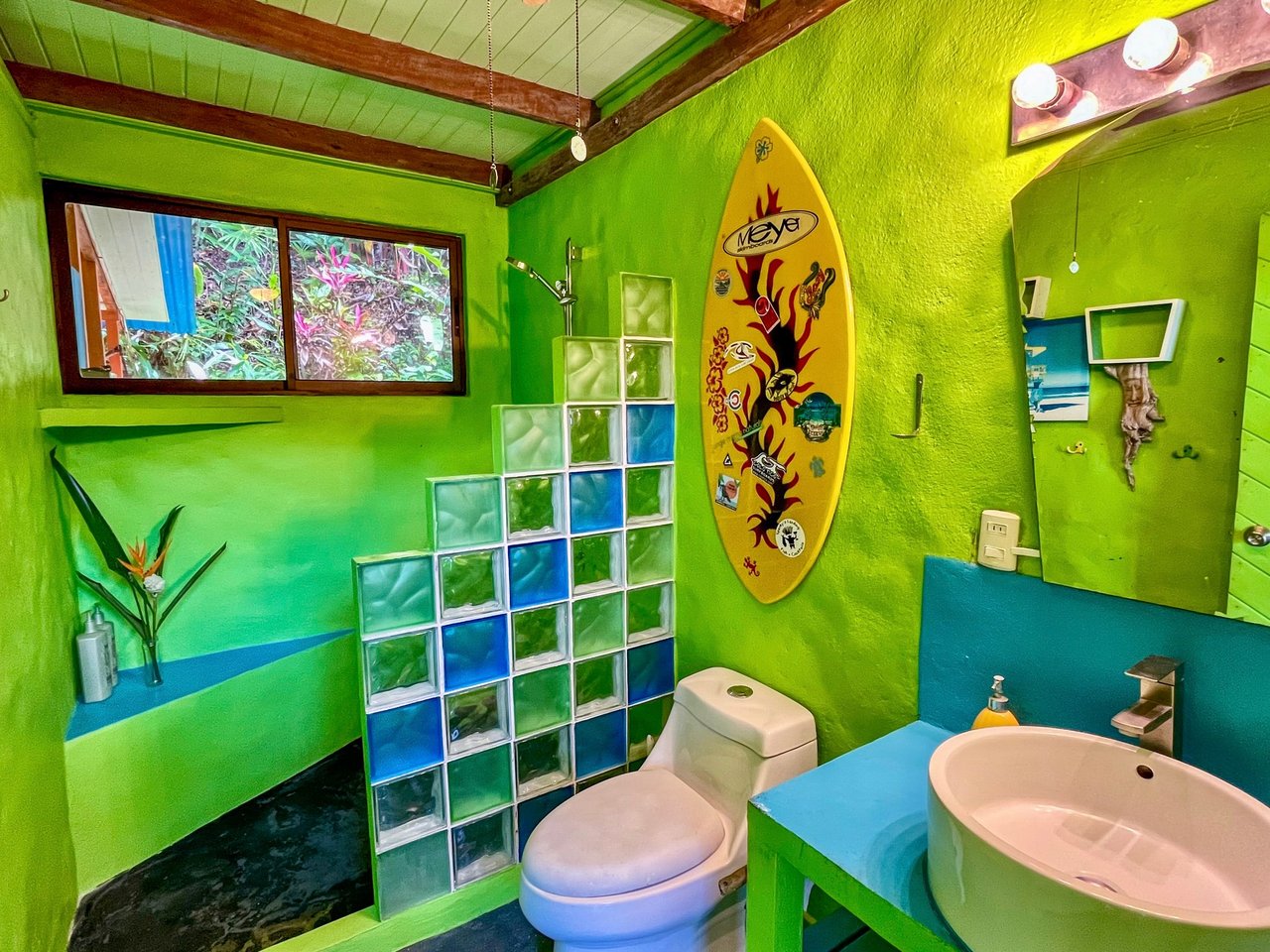 2.35 ACRES- 2 Bedroom Colorful Jungle Home With Ocean Views, Privacy, Room To Build More, Only 10 Min To Dominical!!!