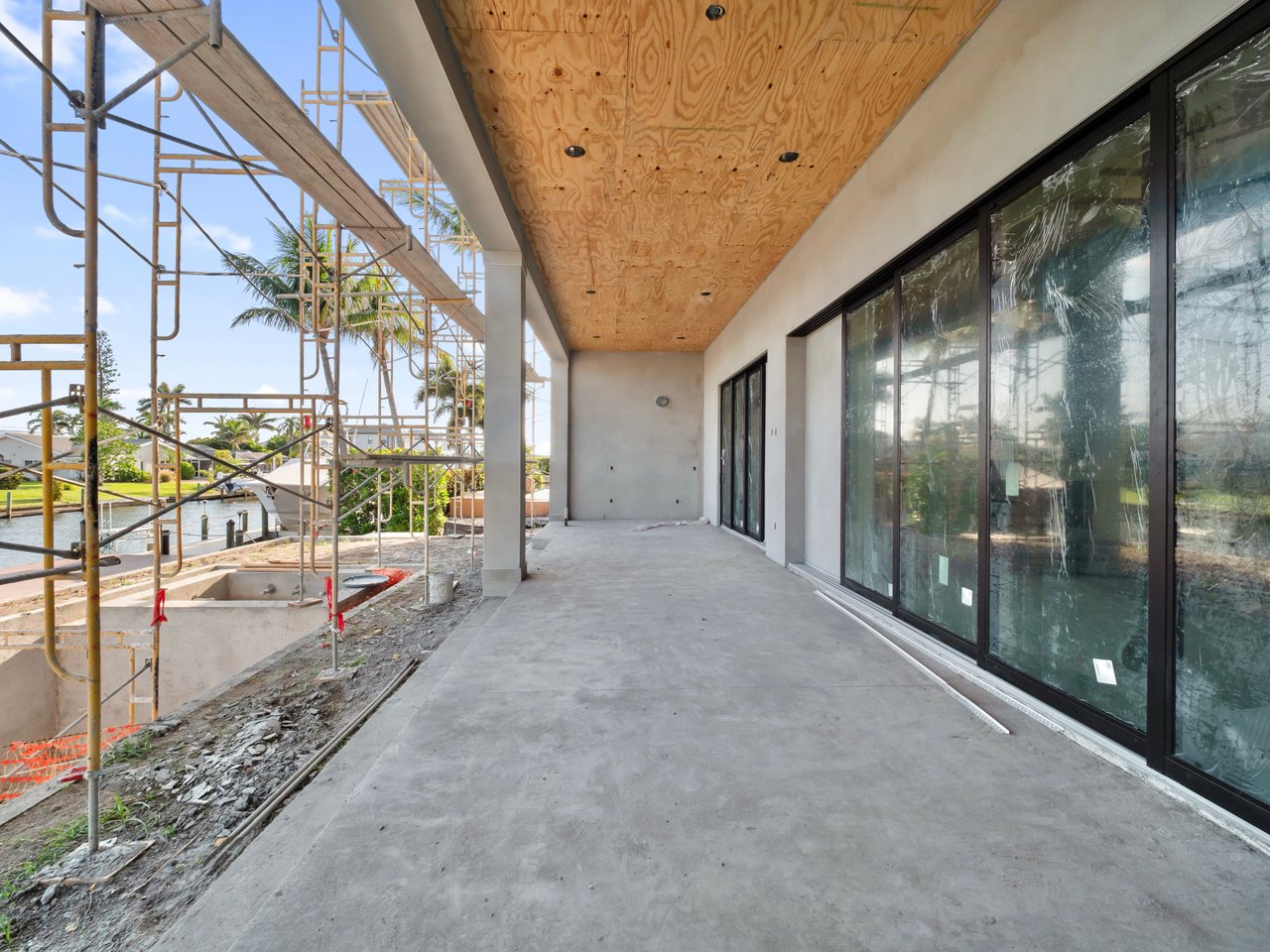 846 Cypress Lake CIR