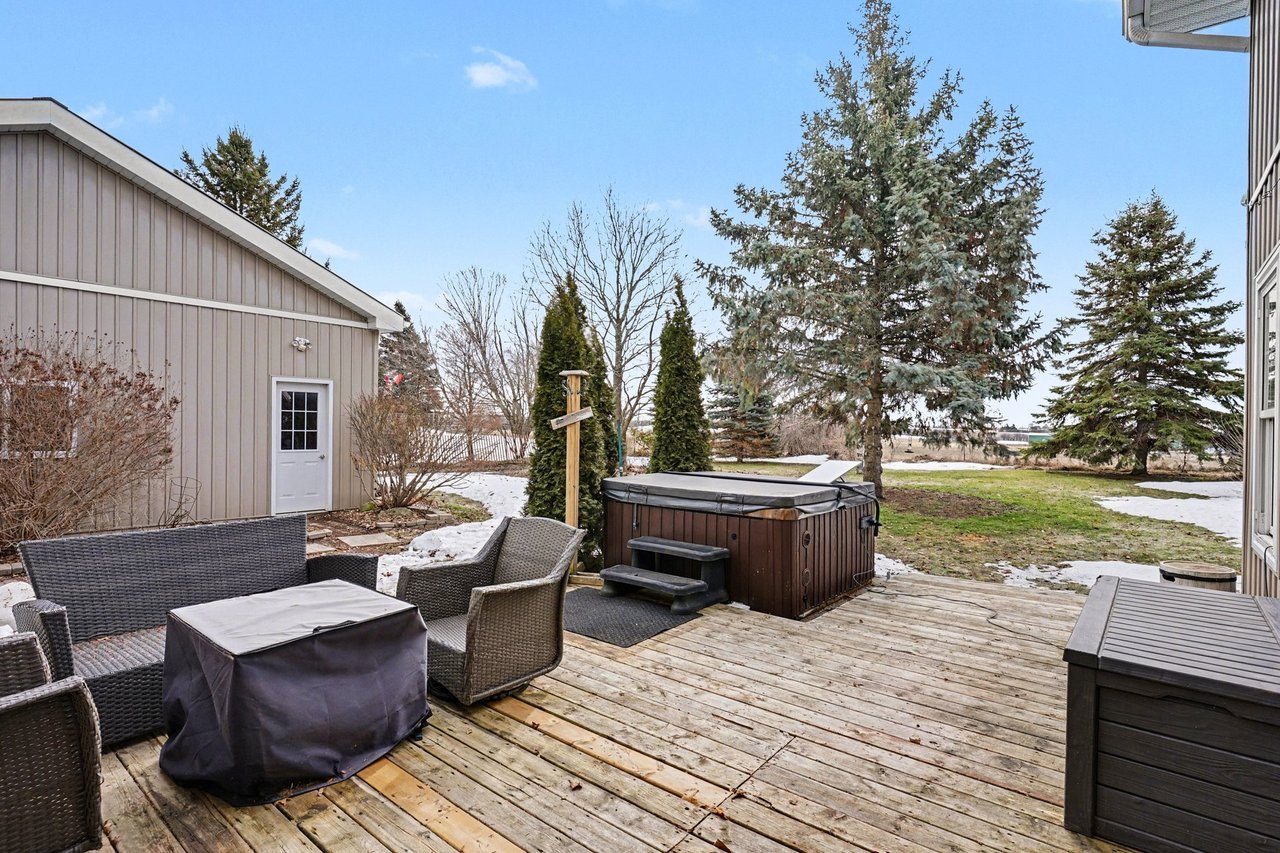 1210 Concession Road 11