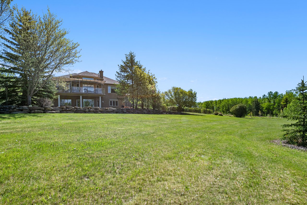 8 Willow Lane