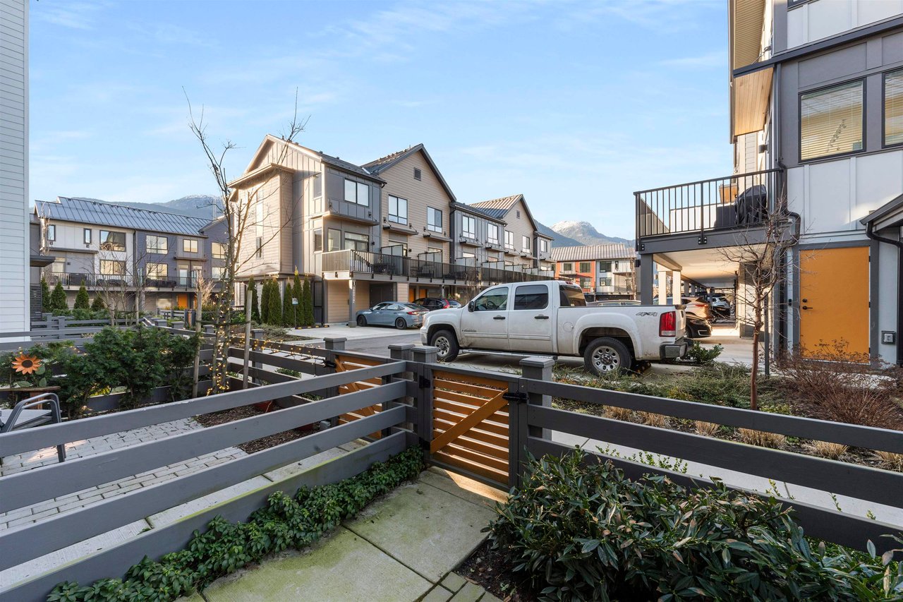 1331 Halyard Pl