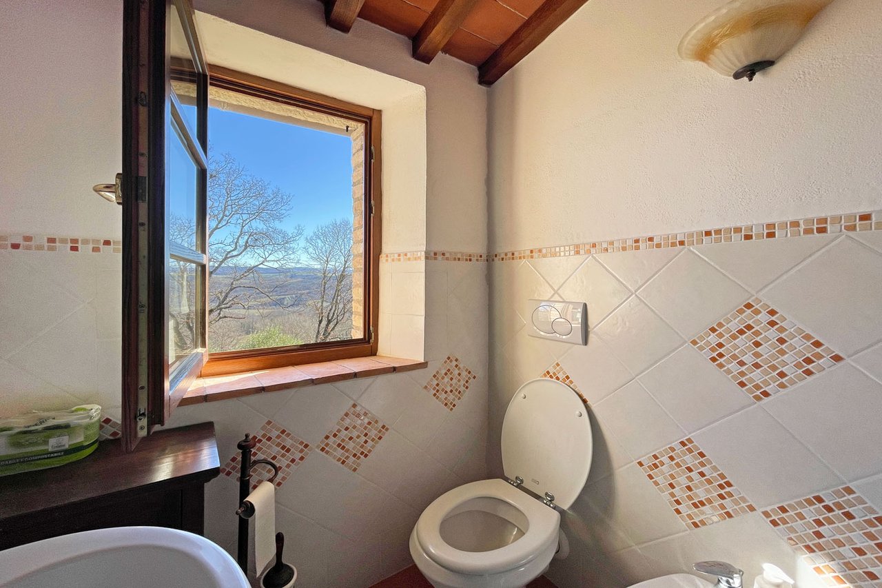 A Charming Stone Farmhouse for Sale in Radicofani