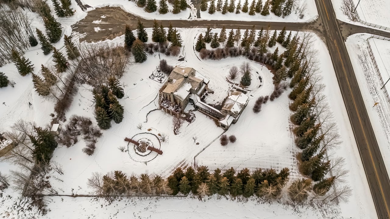 19 Bearspaw Summit Rise