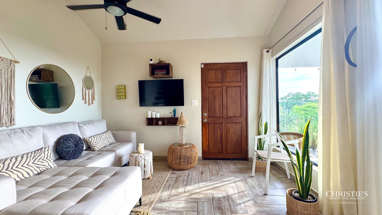 Casa Lunax Ocean View Residence