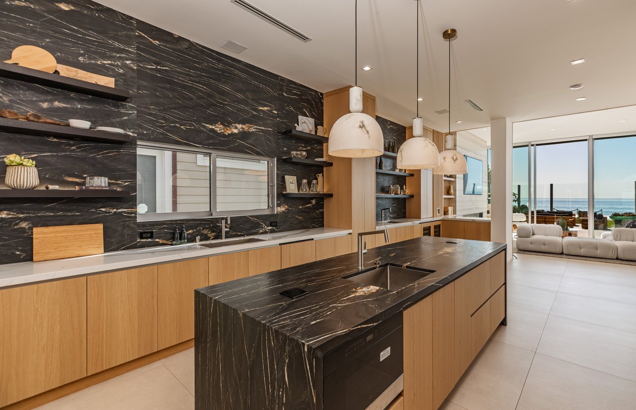 31220 Broad Beach Rd, Malibu