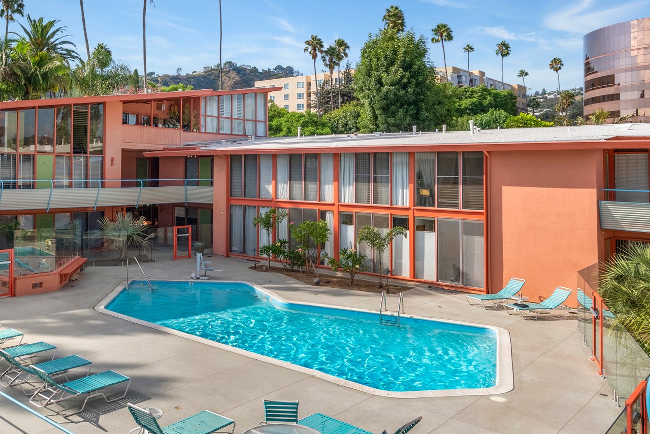 1400 N Hayworth Ave Unit: 32, West Hollywood