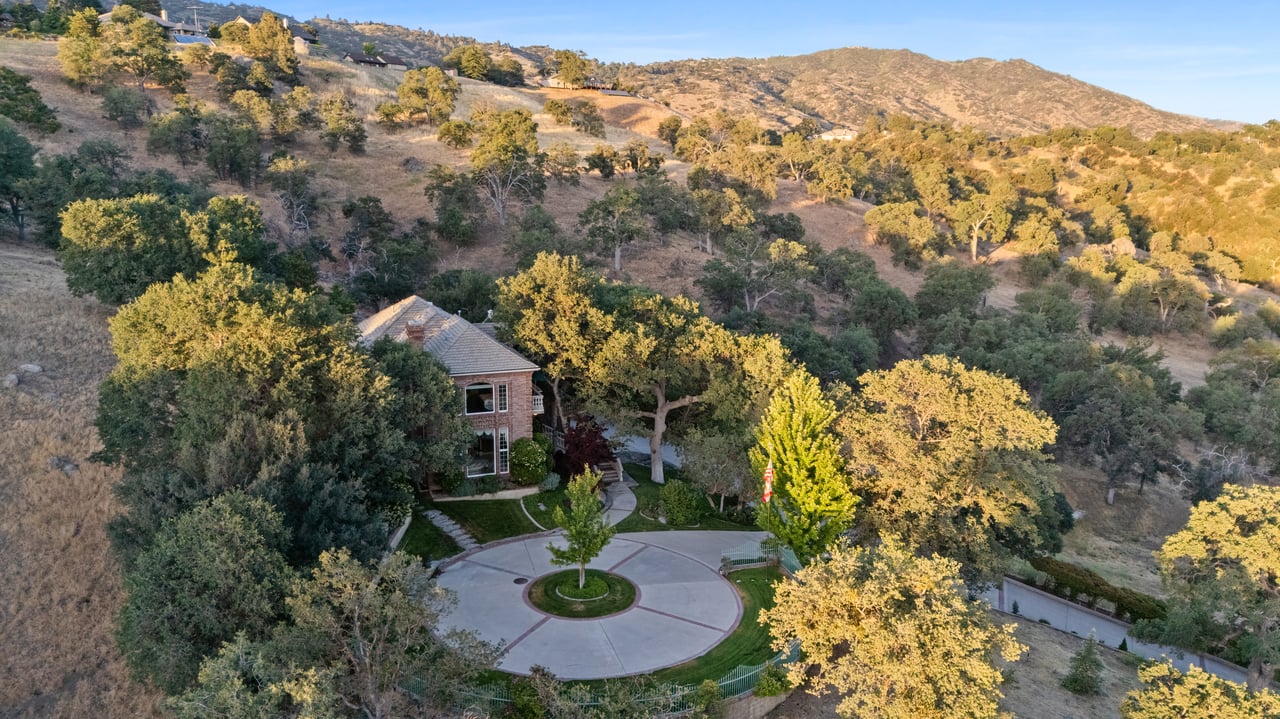 24120 Martingale Way 