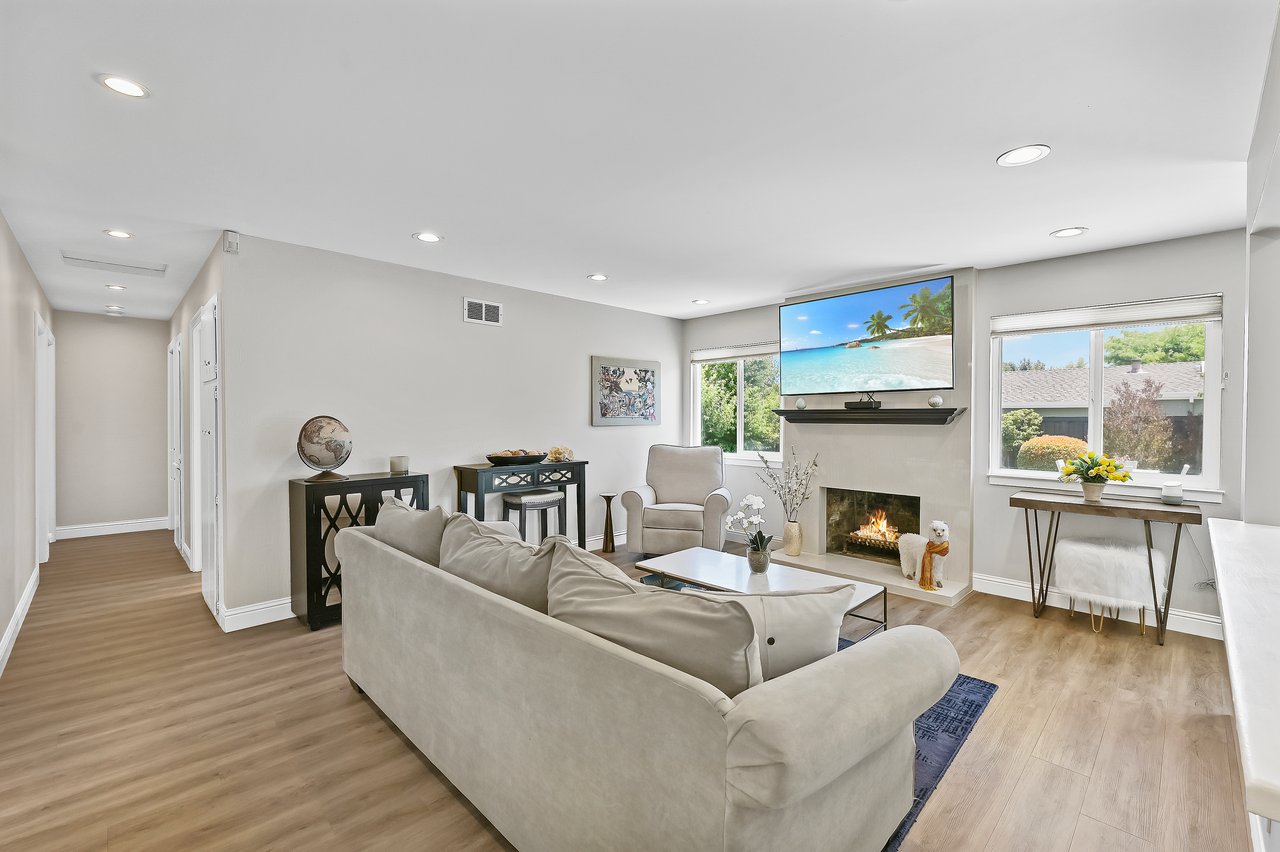 38 San Ramon Way