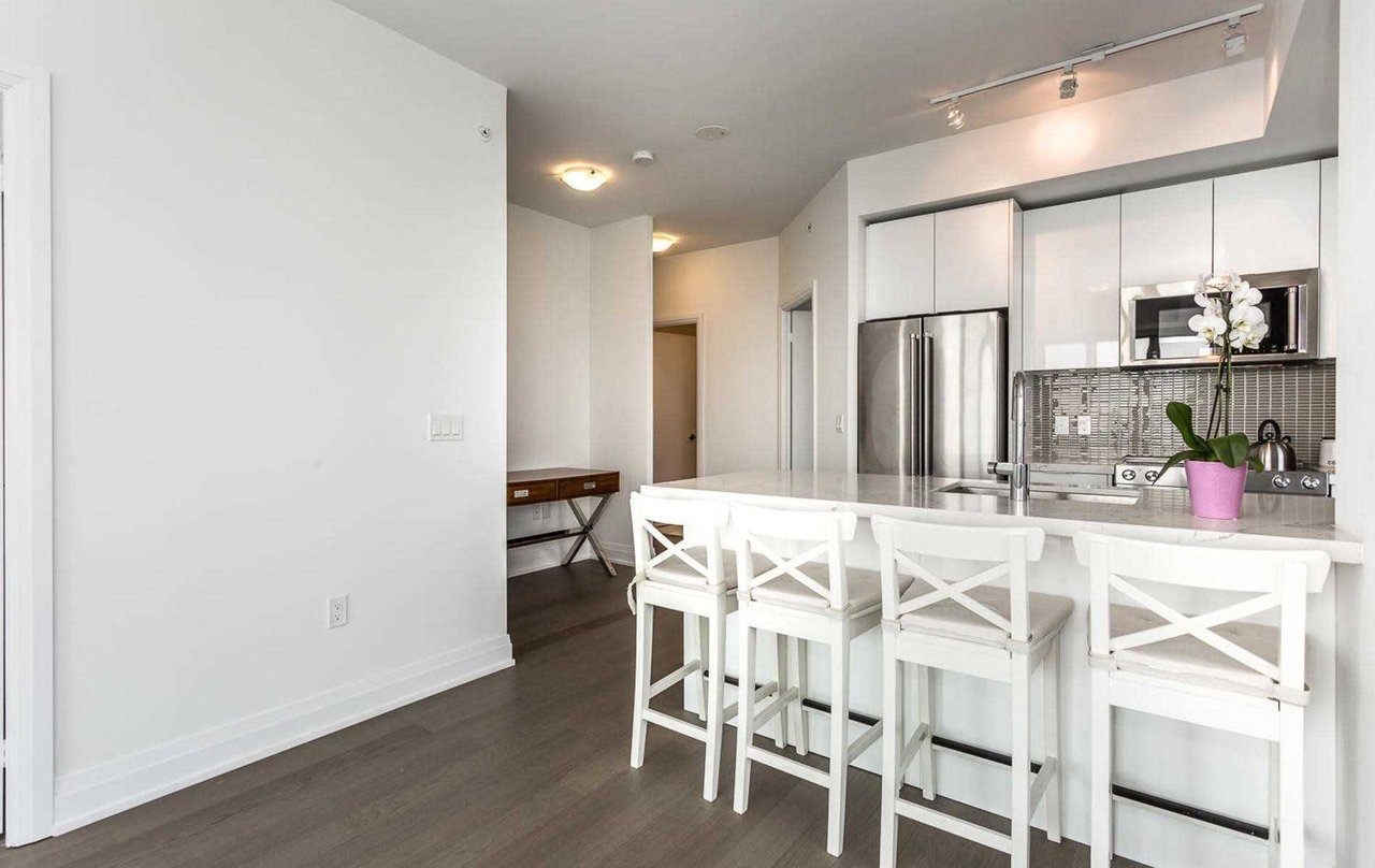 20 Shore Breeze Dr Unit: 1707