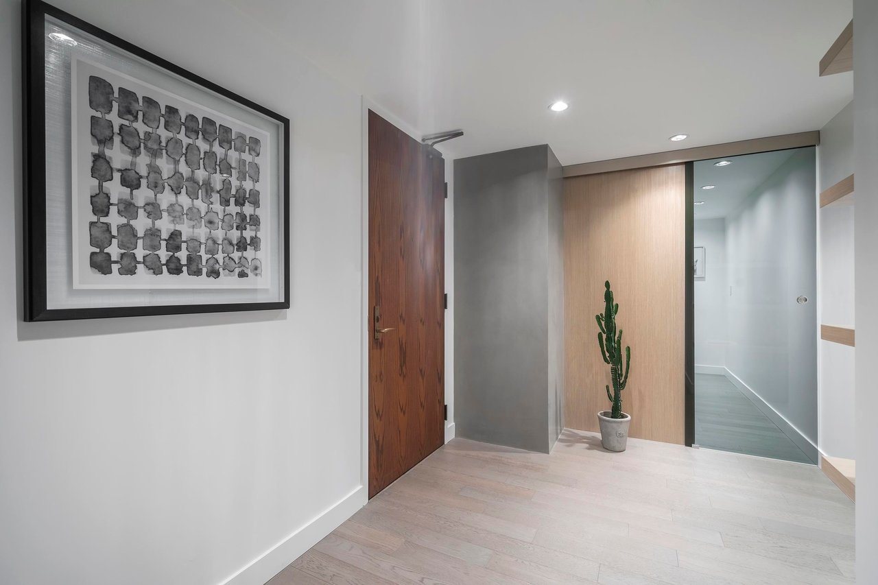 402-738 Broughton Street, Vancouver