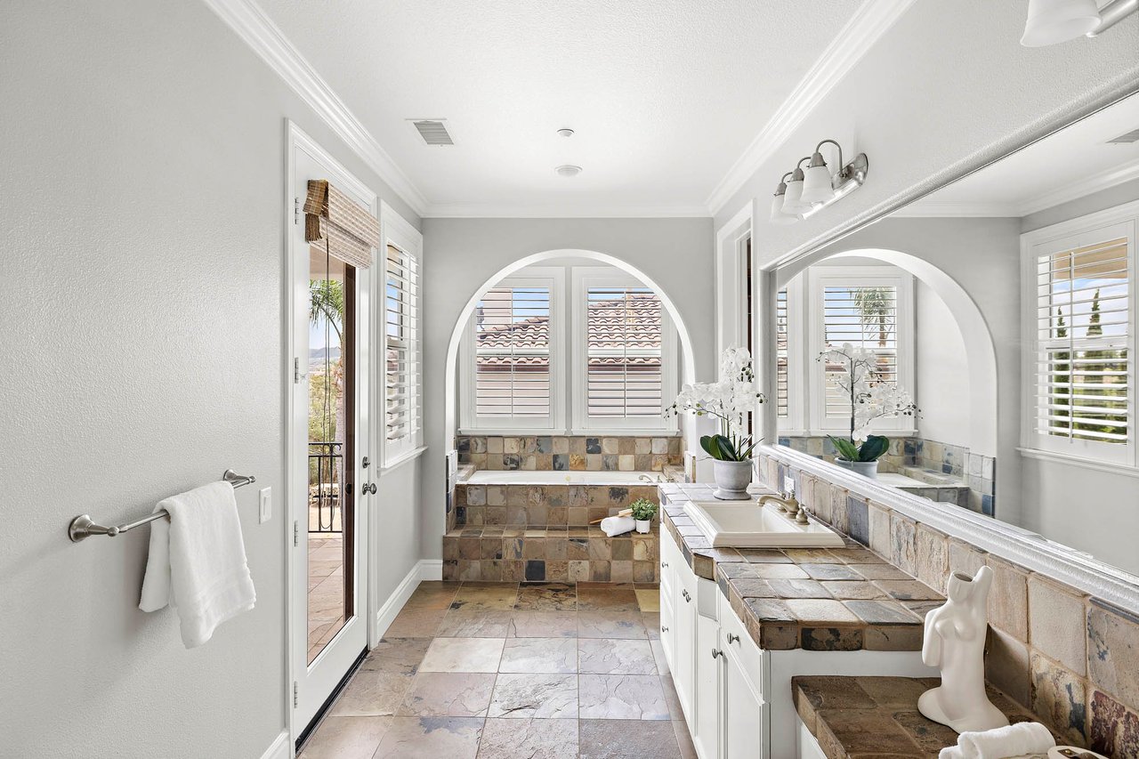 12 Calle Vista Del Sol