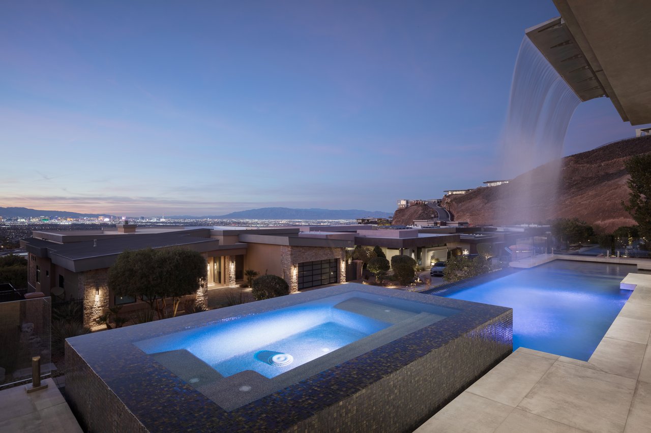 677 Tranquil Rim Court