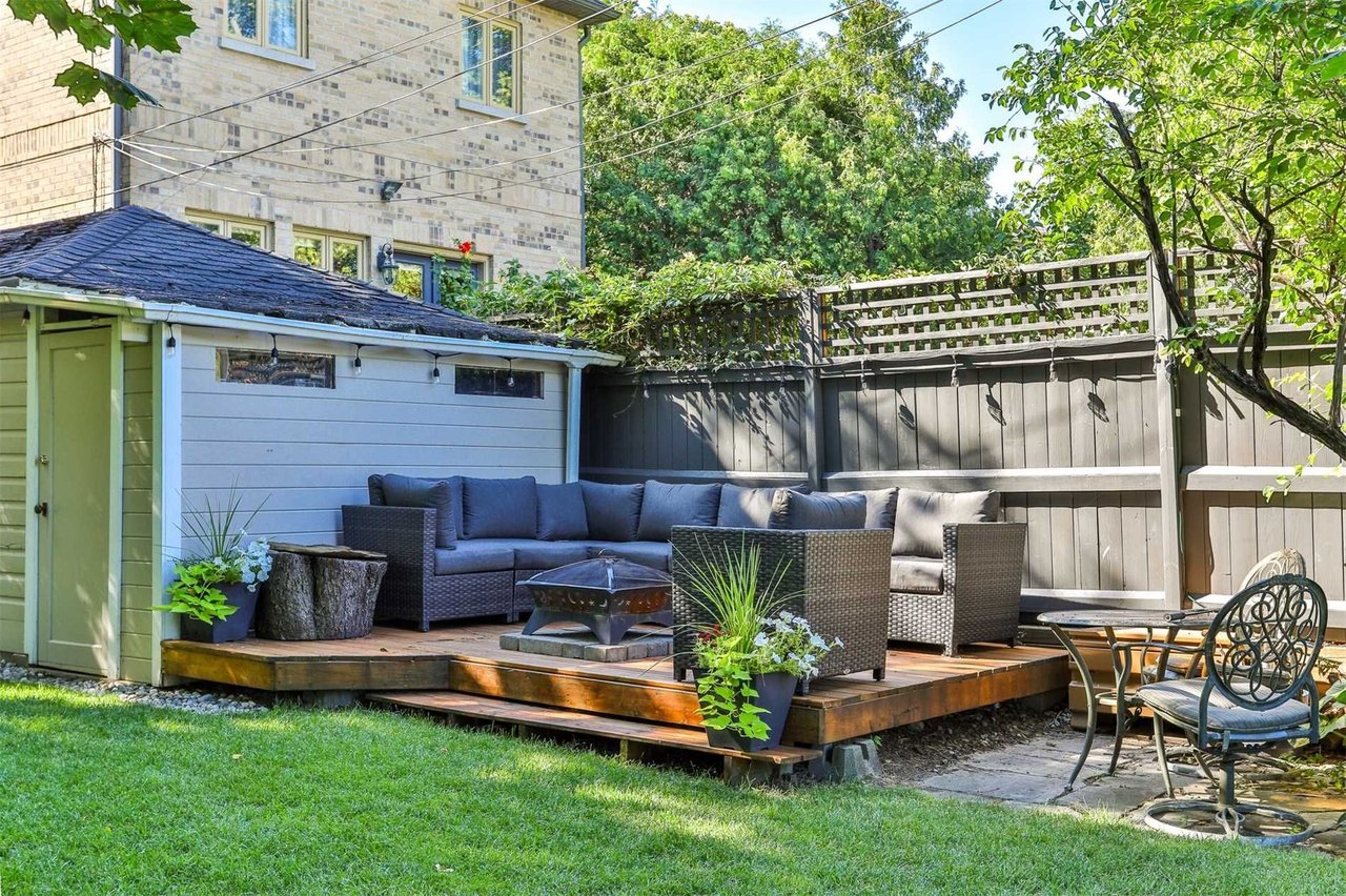 78 Southvale Dr