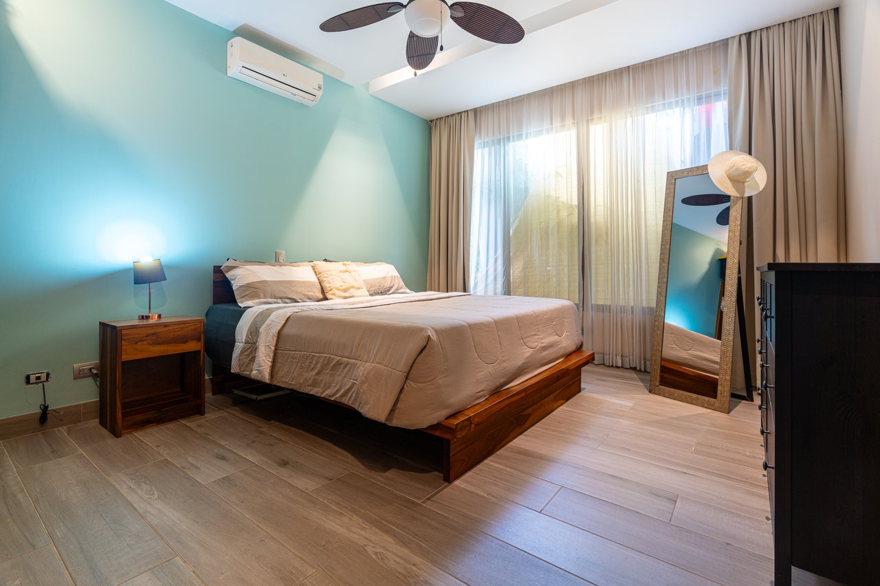 Bali Style Beach House with 2 Bedroom Casita